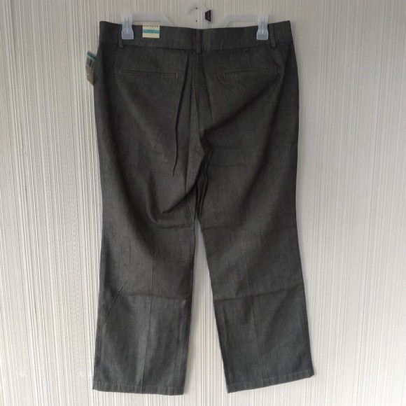 New Dockers Women’s 16P Petite Gray Metro Trousers Slacks Pants NWT - Picture 3 of 15